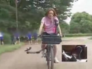 日本語 恋人 自慰行為 同時に ライディング a specially modified 大人 フィルム bike!