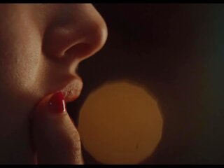 Megan kettu ja amanda seyfried â lesbo suudella 4k: seksi c0 | xhamster