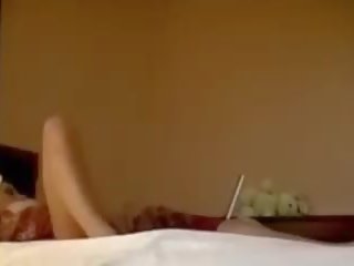 Спіймана мастурбує спостереження x номінальний відео в laptop: безкоштовно x номінальний кліп 05