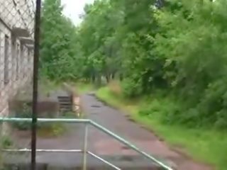 Carefree x номинално видео с а мършав брюнетка